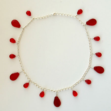 chain_red_drops.jpg